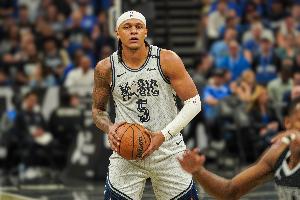 开云APP-本月至今班凯罗场均30.2分7.7板4.3助 30+场次仅次于SGA&amp;东契奇