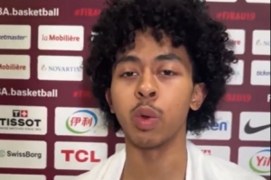 再秀中文朱正：我来自福建 和郇斯楠建立了很好的化学反应